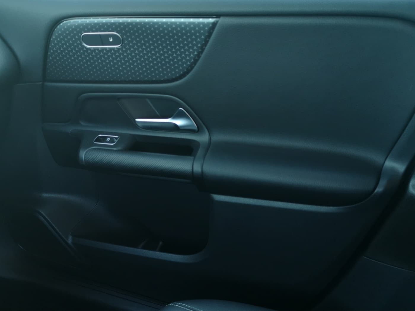 Mercedes-Benz GLB 200 d Bild 14
