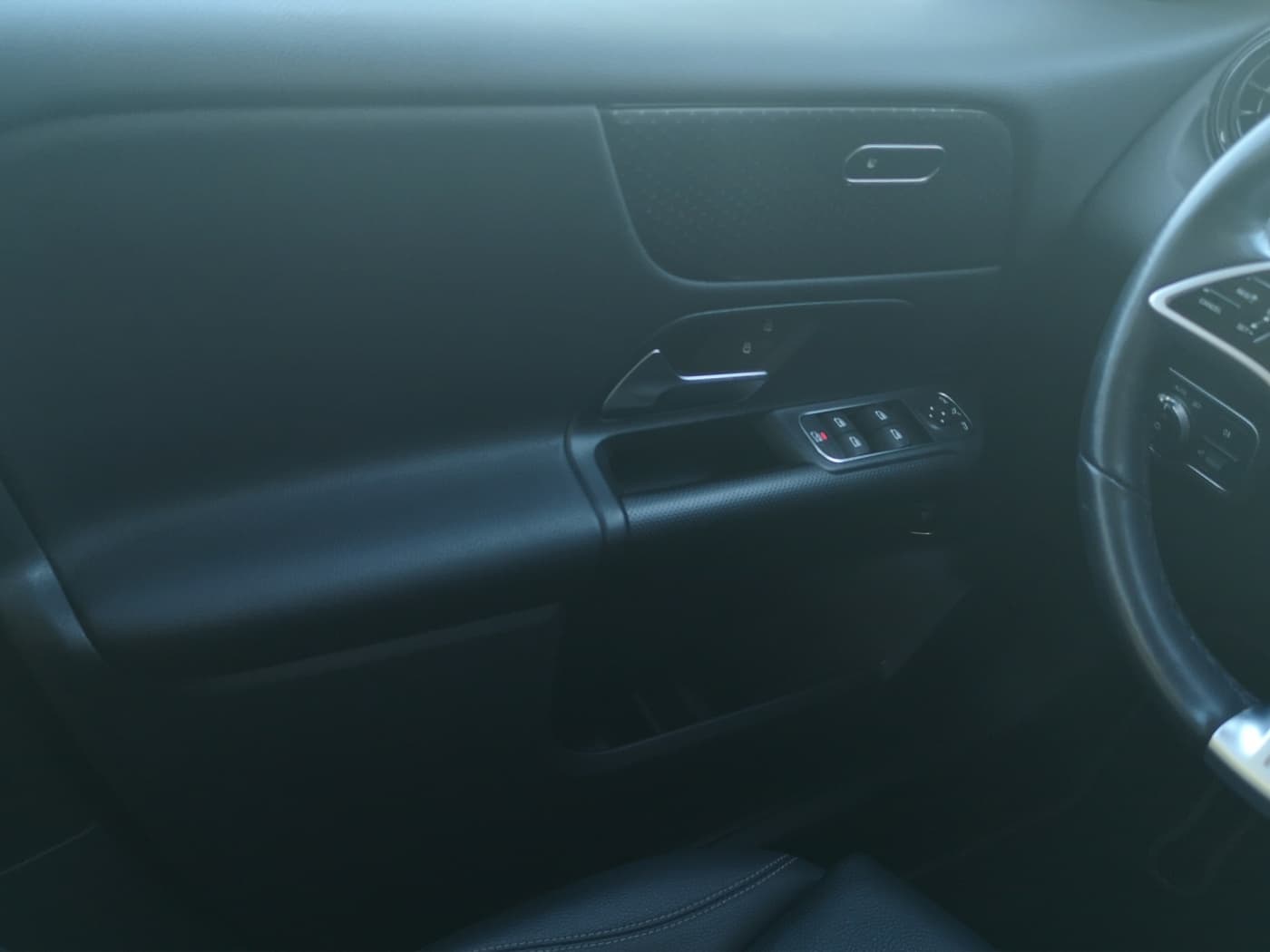 Mercedes-Benz GLB 200 d Bild 17