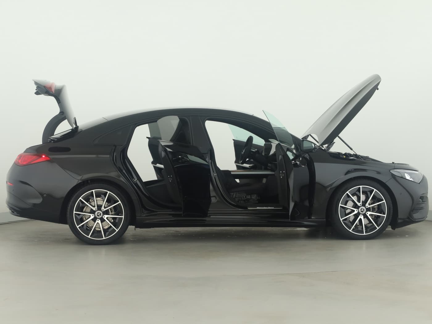 Mercedes-Benz CLA 200 Bild 8