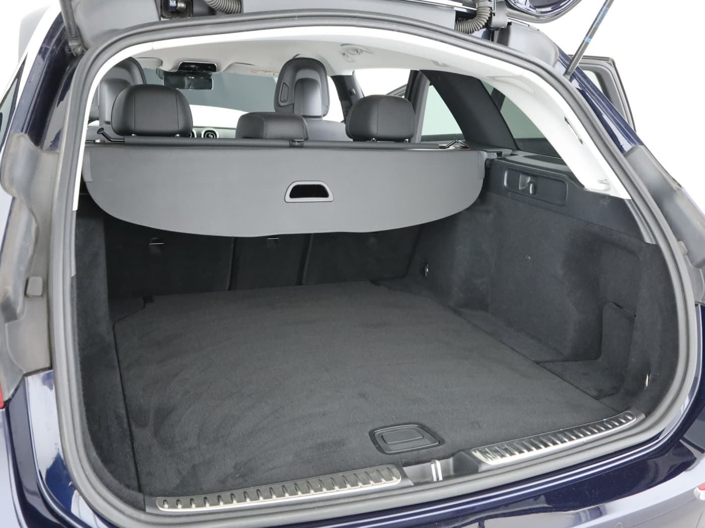 Mercedes-Benz C 300 d T Bild 22