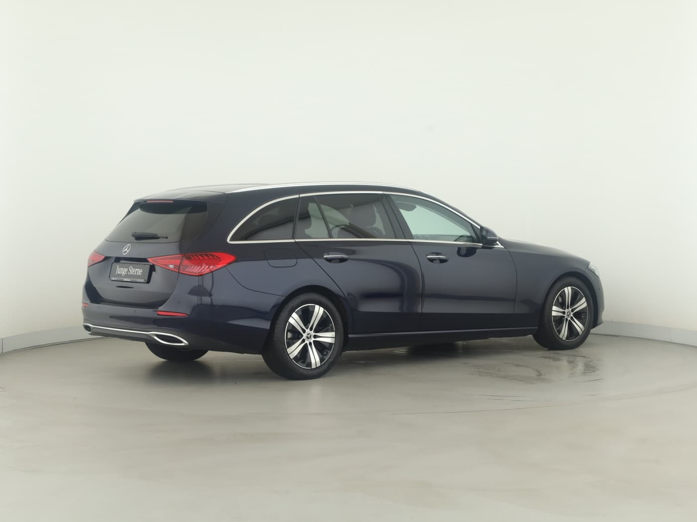 Mercedes-Benz C 300 d T Bild 6