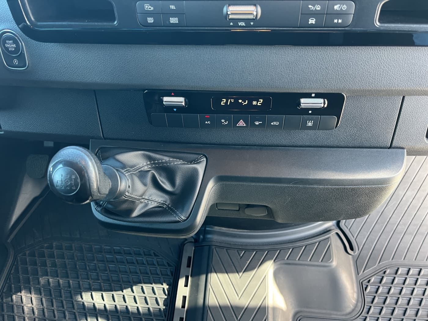 Mercedes-Benz Sprinter 319 CDI Kasten Bild 13