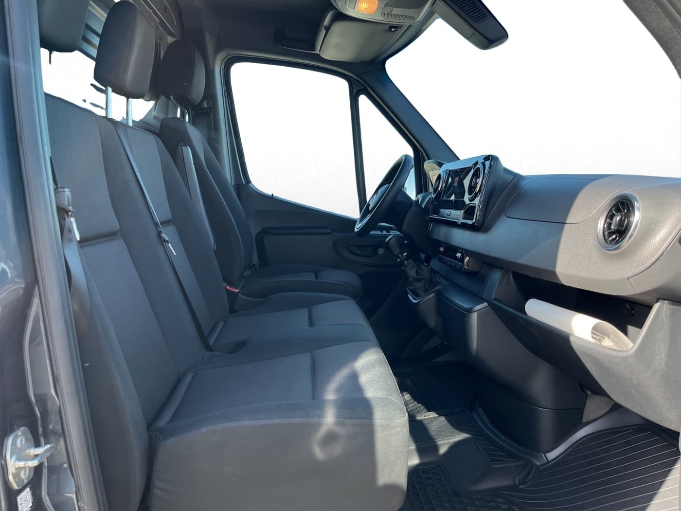 Mercedes-Benz Sprinter 319 CDI Kasten Bild 14