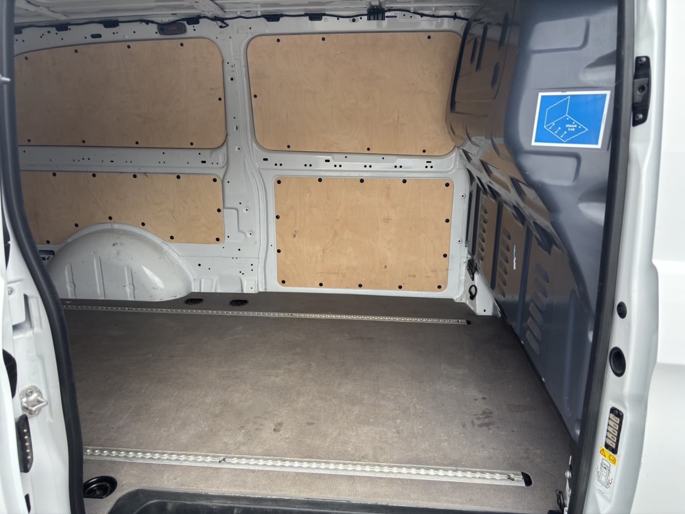 Mercedes-Benz Vito 116 CDI Kasten Extralang Bild 15