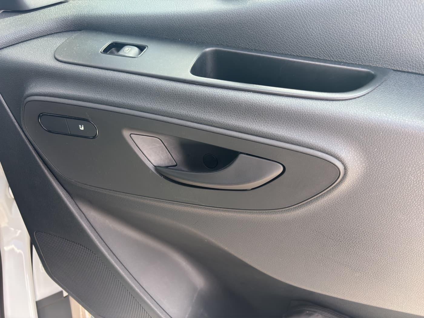 Mercedes-Benz Sprinter 317 CDI Kasten lang Hochdach Bild 14