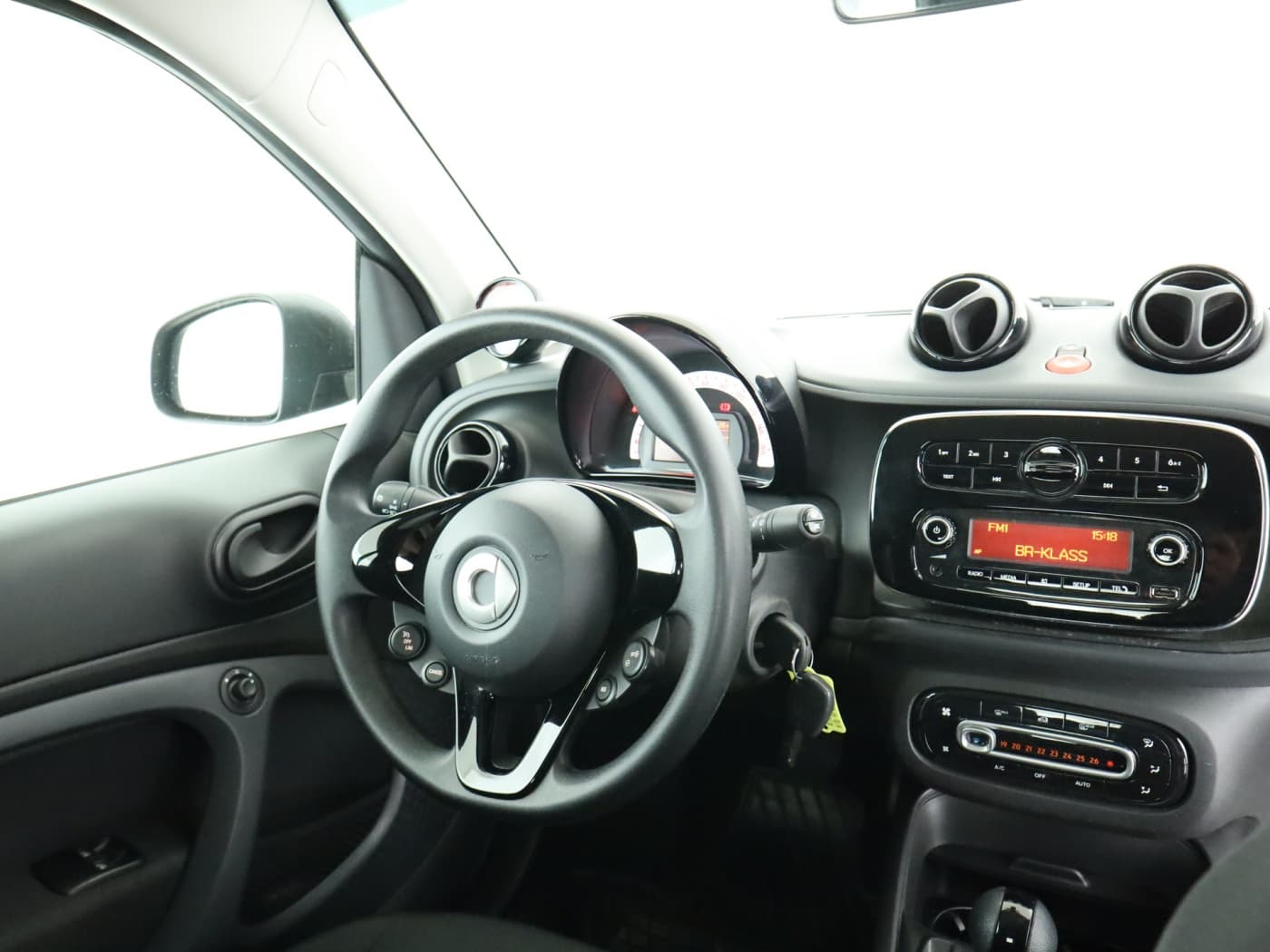 Smart fortwo EQ cabrio Bild 10