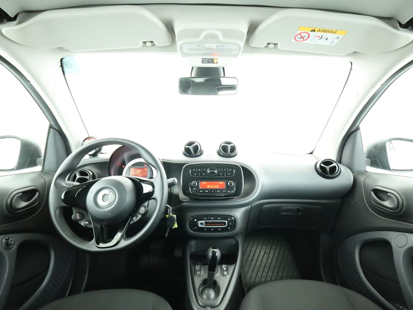 Smart fortwo EQ cabrio Bild 19
