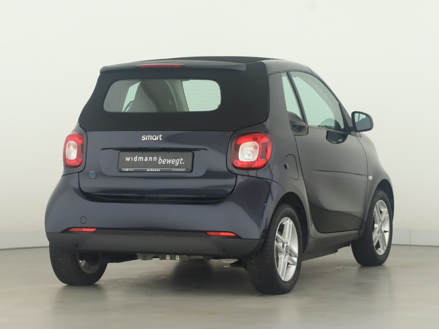 Smart fortwo EQ cabrio Bild 2