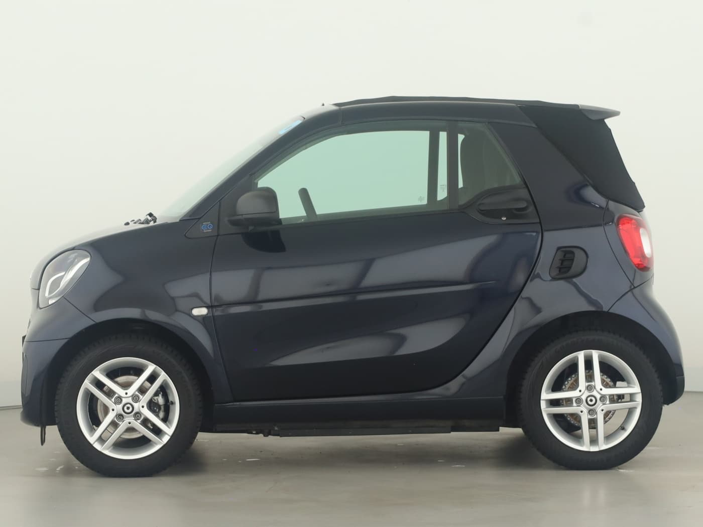 Smart fortwo EQ cabrio Bild 7