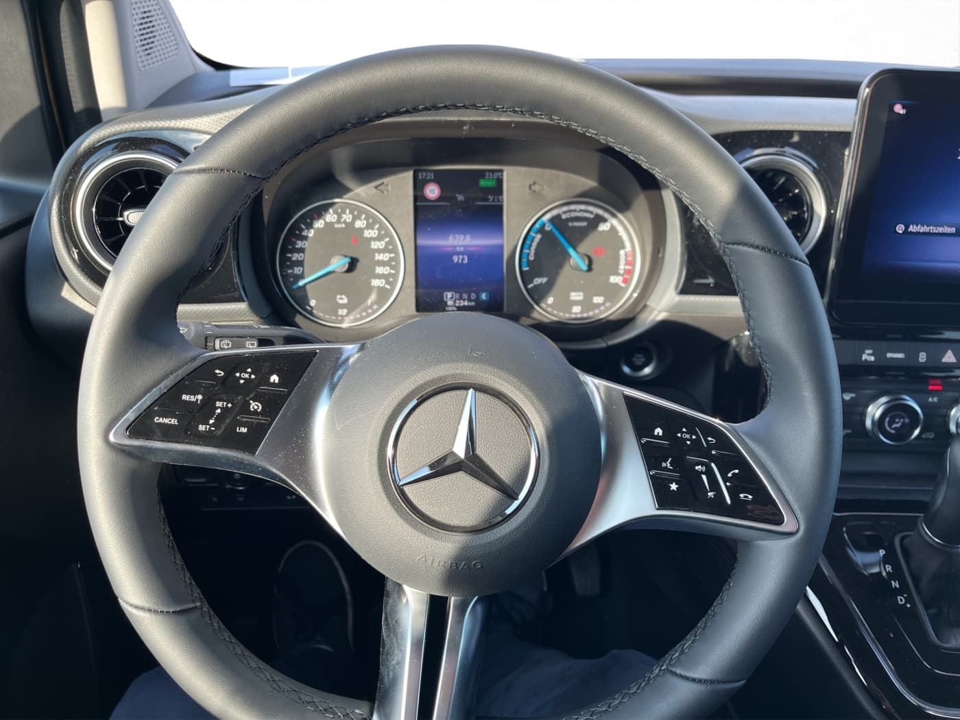 Mercedes-Benz EQT 200 Style Bild 9