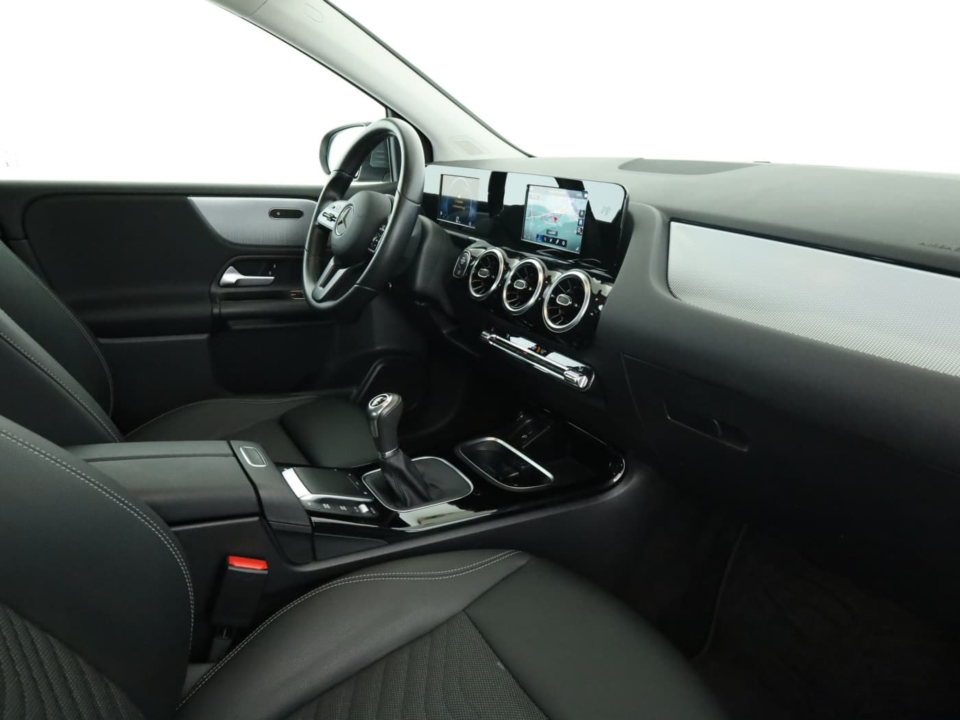 Mercedes-Benz B 180 Bild 17