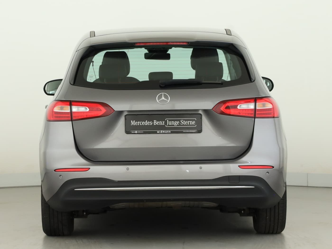 Mercedes-Benz B 180 Bild 4
