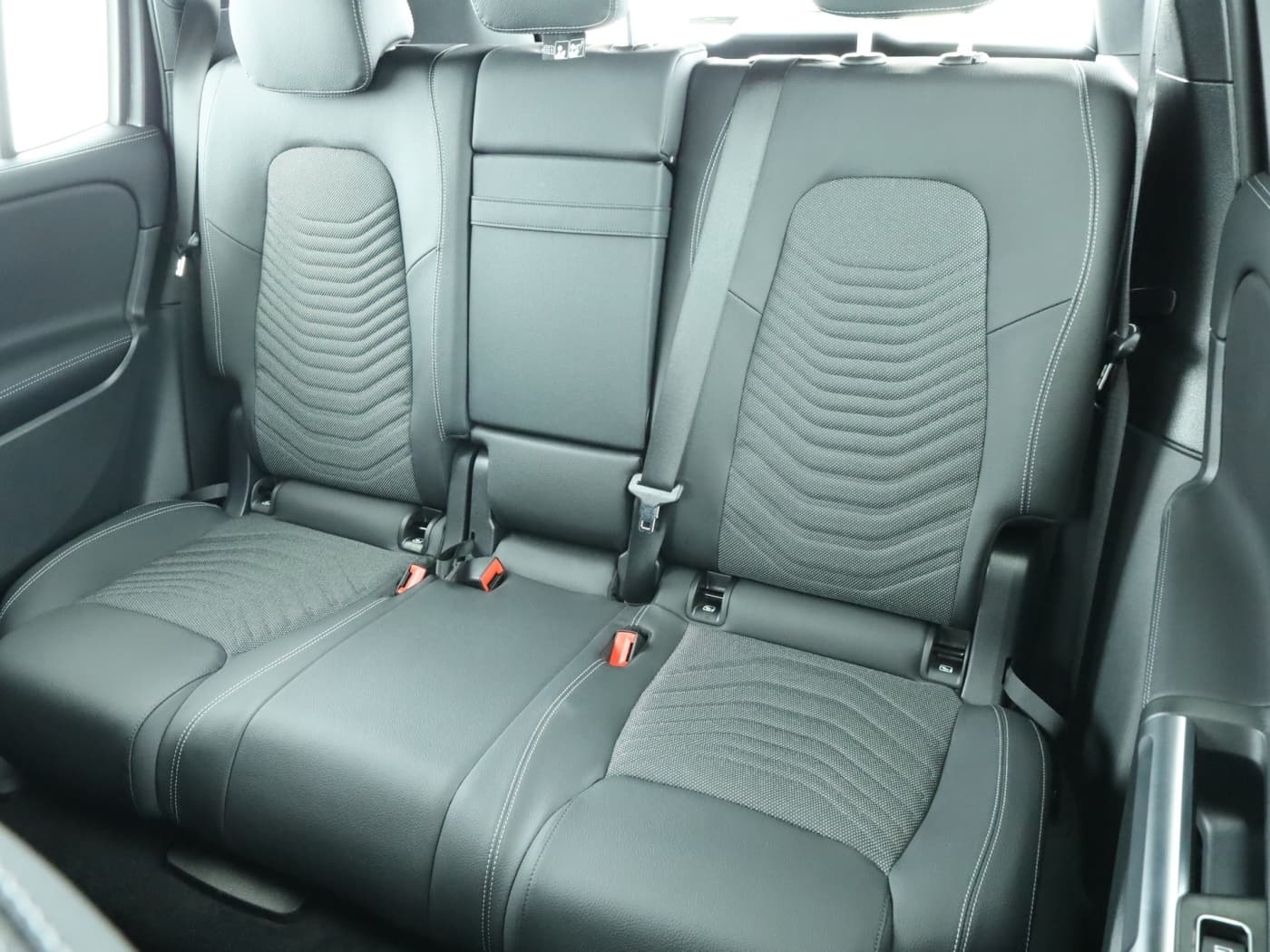 Mercedes-Benz GLB 200 d Bild 18