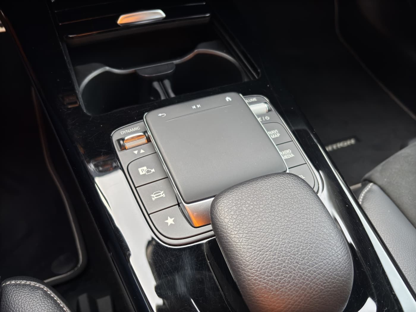 Mercedes-Benz A 250 e Bild 13