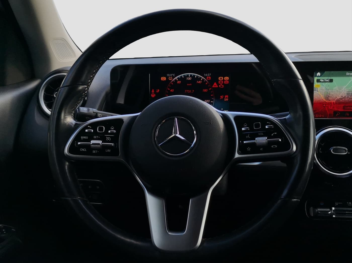 Mercedes-Benz GLB 220 d Bild 10