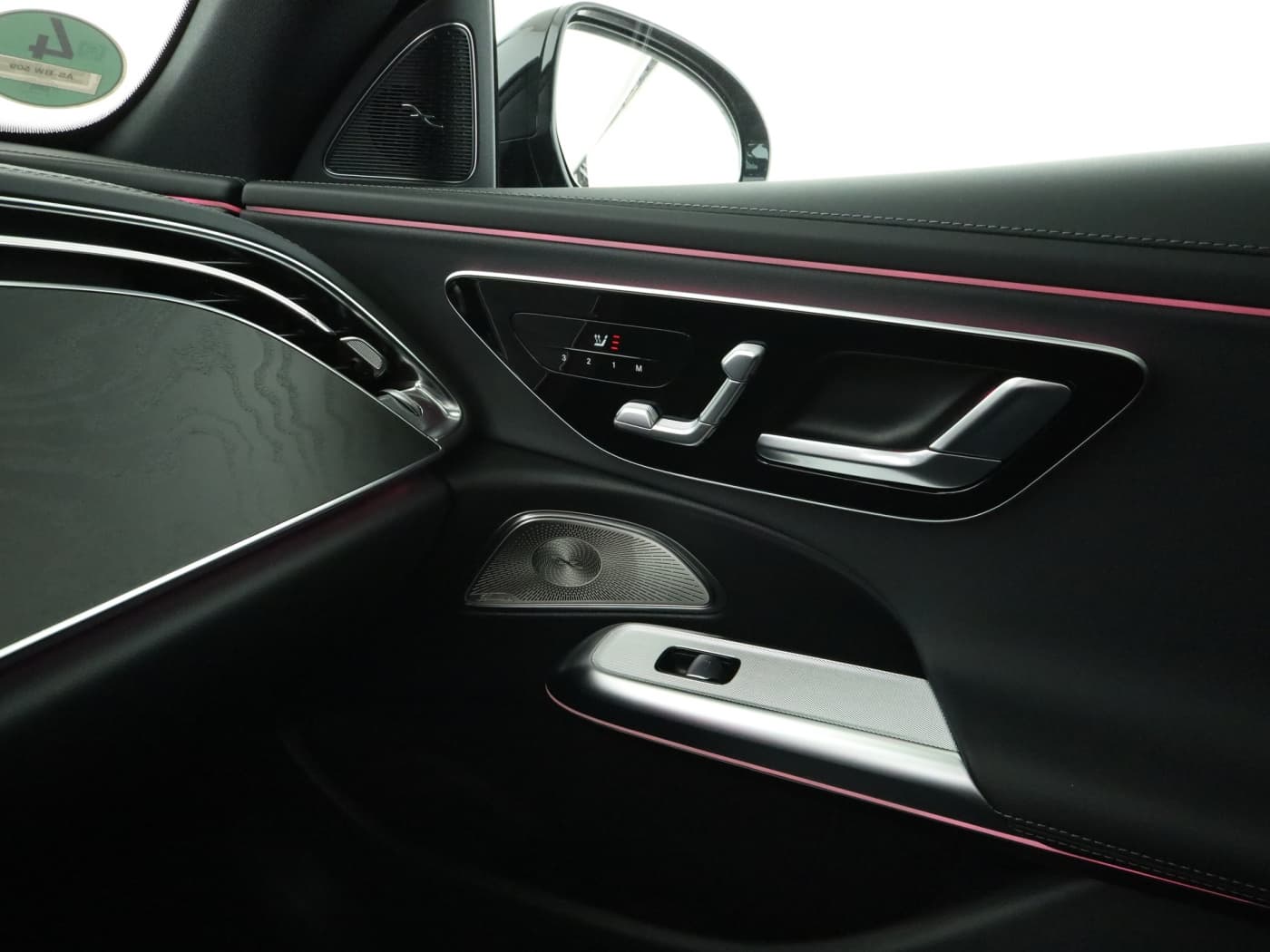 Mercedes-Benz E 300 de Limousine Bild 16