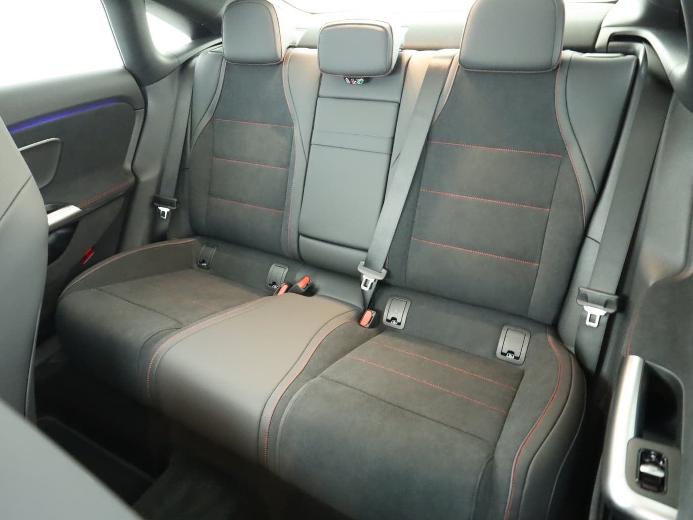 Mercedes-Benz CLA 200 Bild 18