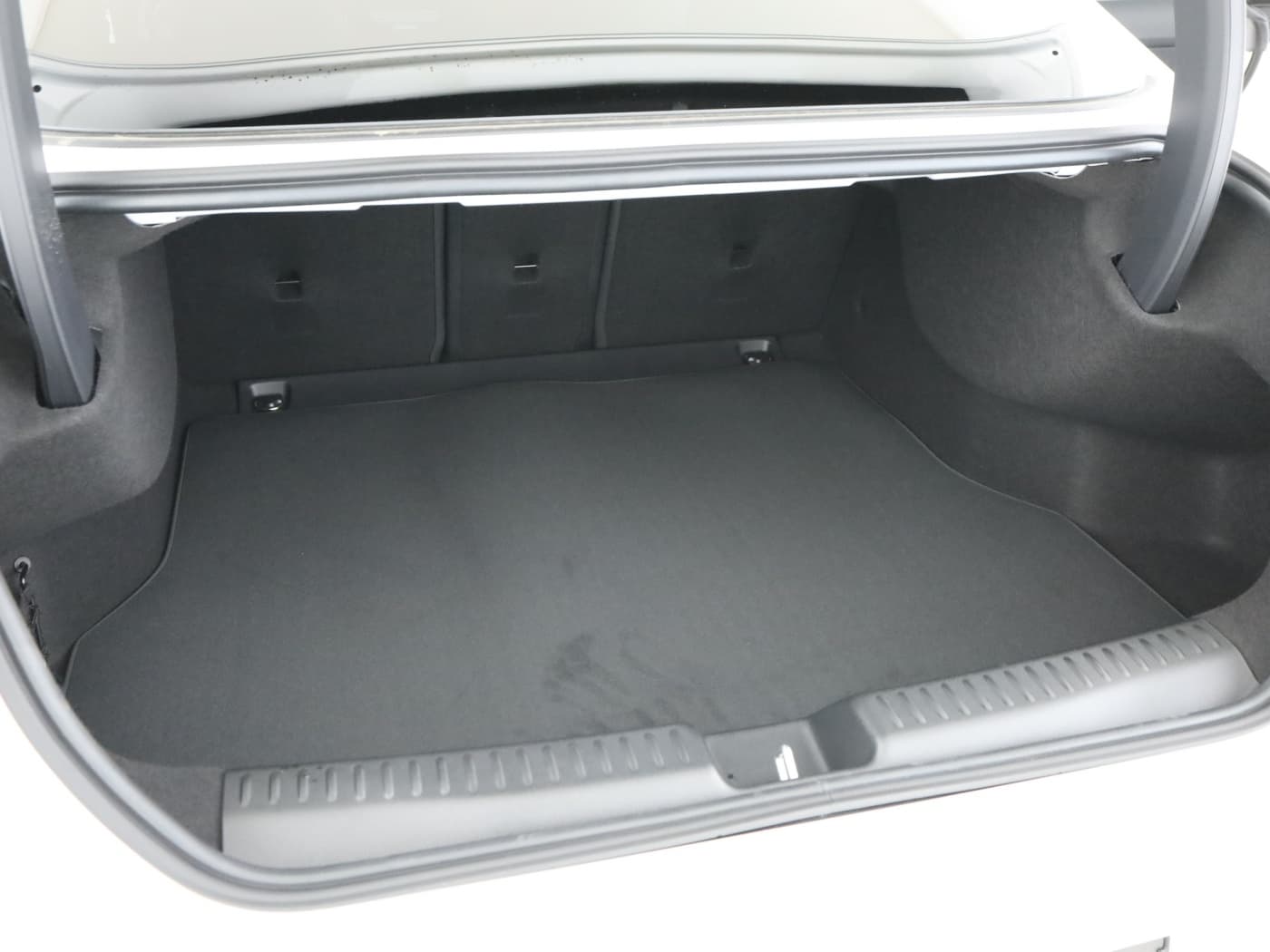 Mercedes-Benz CLA 200 Bild 23