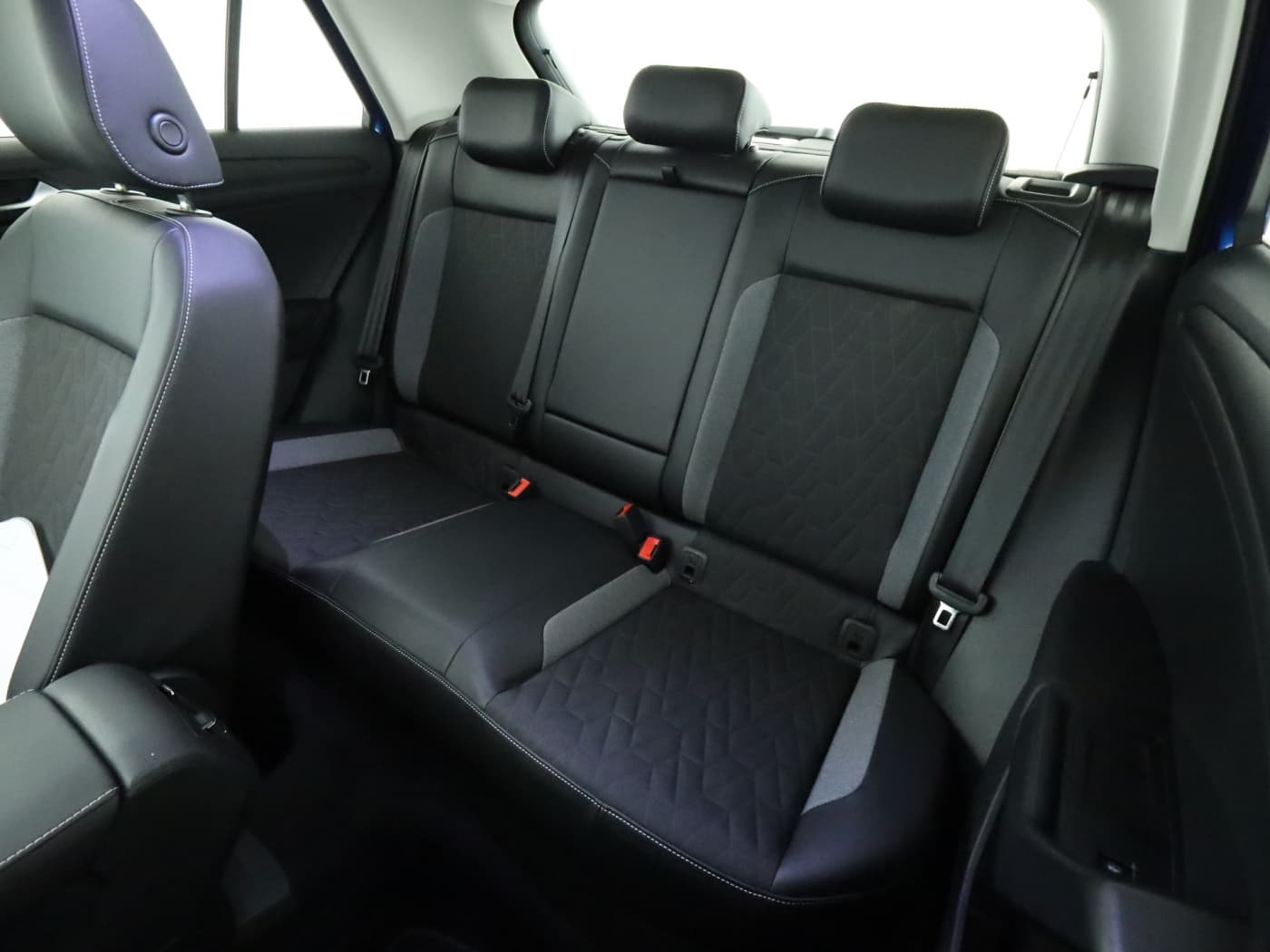 Volkswagen T-Roc 1.0 TSI Goal Bild 18