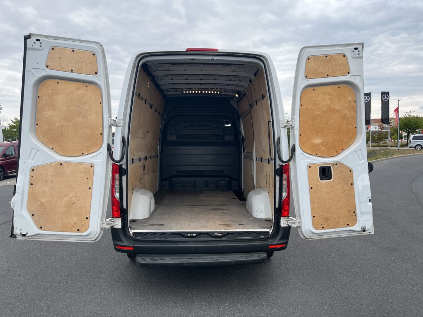 Mercedes-Benz Sprinter 316 CDI Kasten Hochdach Bild 17
