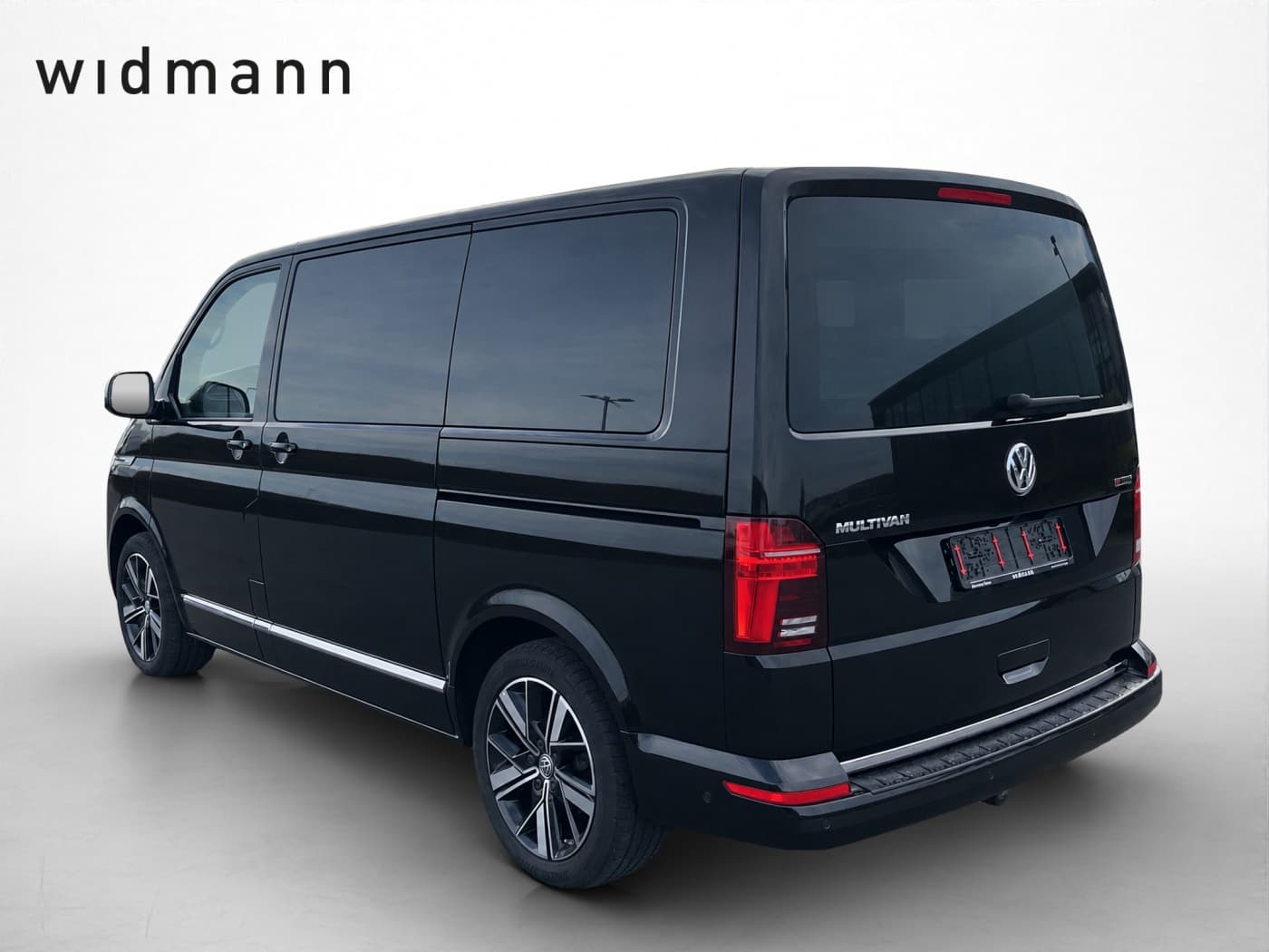 Volkswagen T6.1 2.0 TDI 4Motion Multivan Highline Bild 8