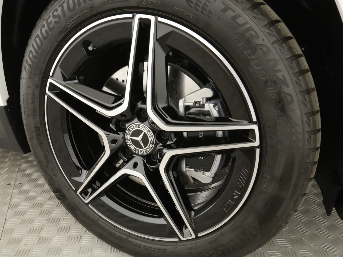 Mercedes-Benz GLA 200 Bild 22