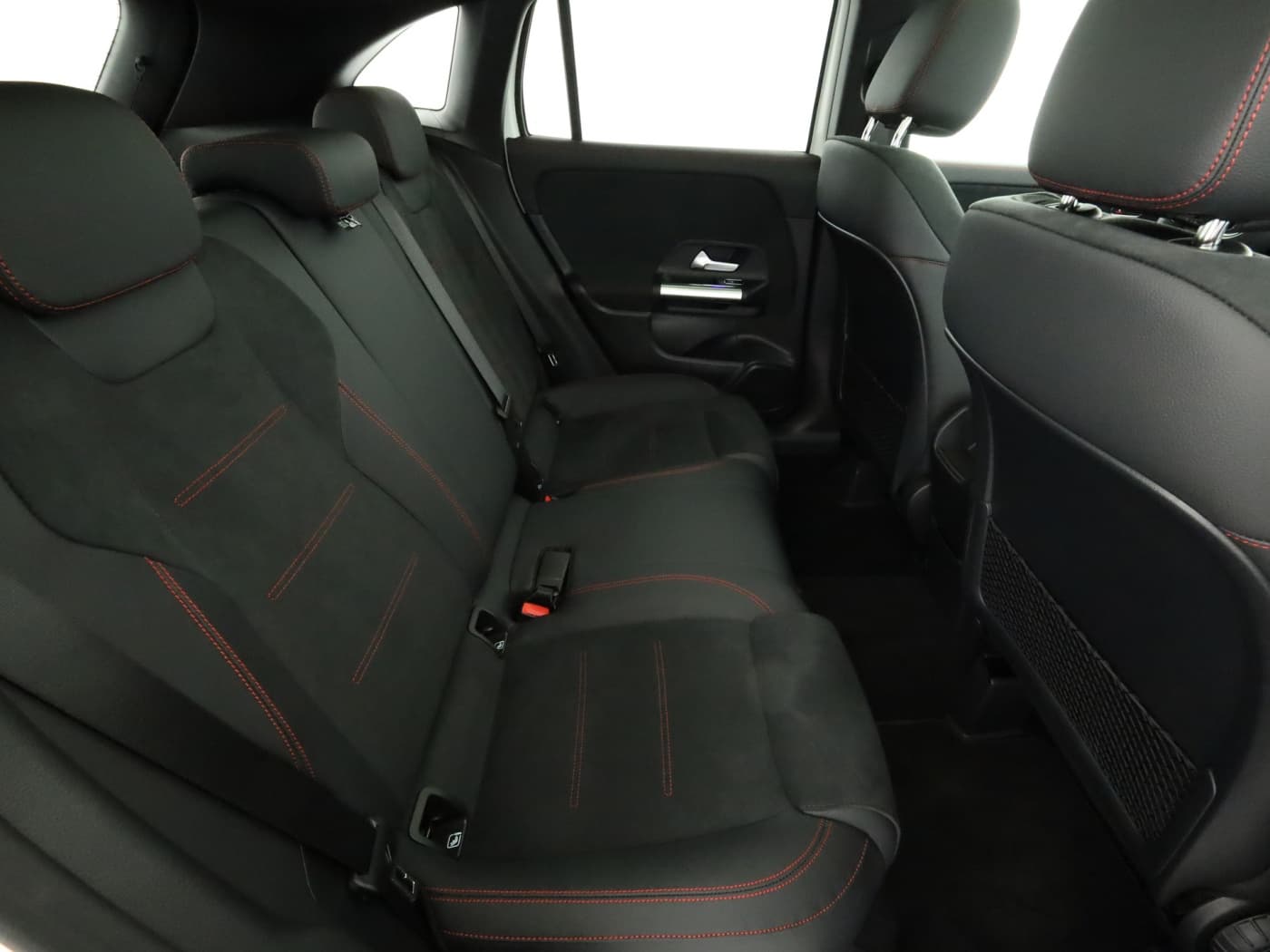 Mercedes-Benz GLA 200 Bild 27
