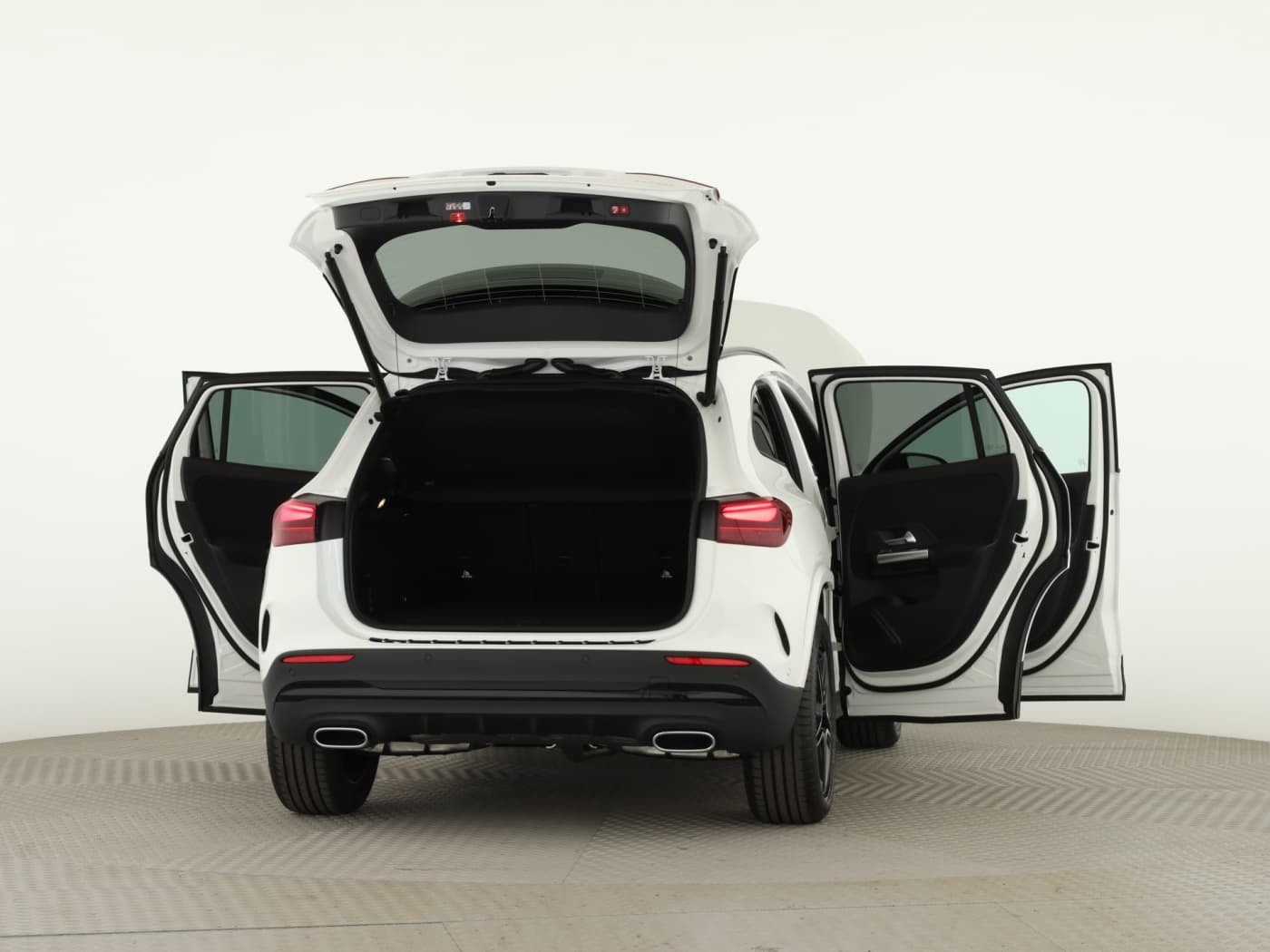 Mercedes-Benz GLA 200 Bild 9