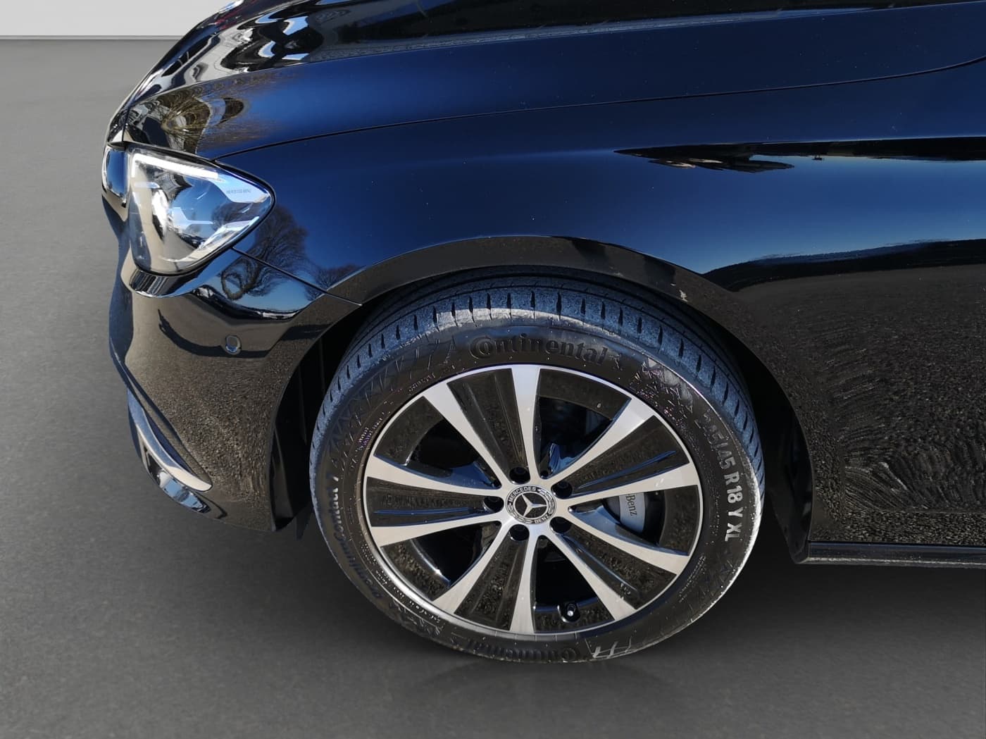 Mercedes-Benz E 300 de 4M T Bild 19