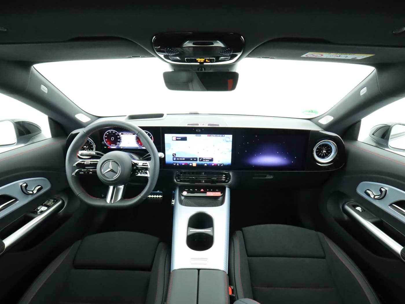 Mercedes-Benz CLA 220 4MATIC Bild 19