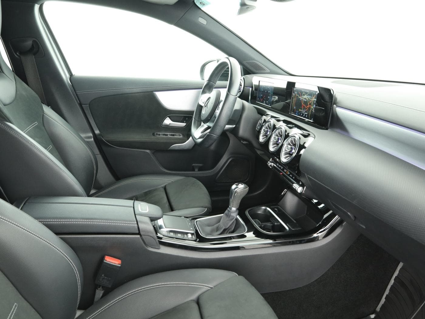 Mercedes-Benz A 180 Bild 17