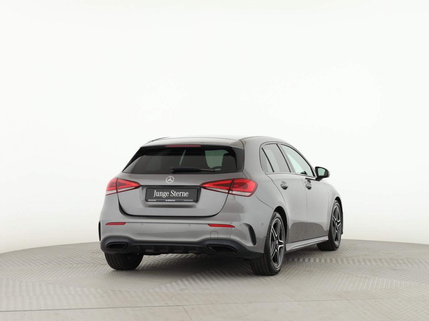 Mercedes-Benz A 180 Bild 2