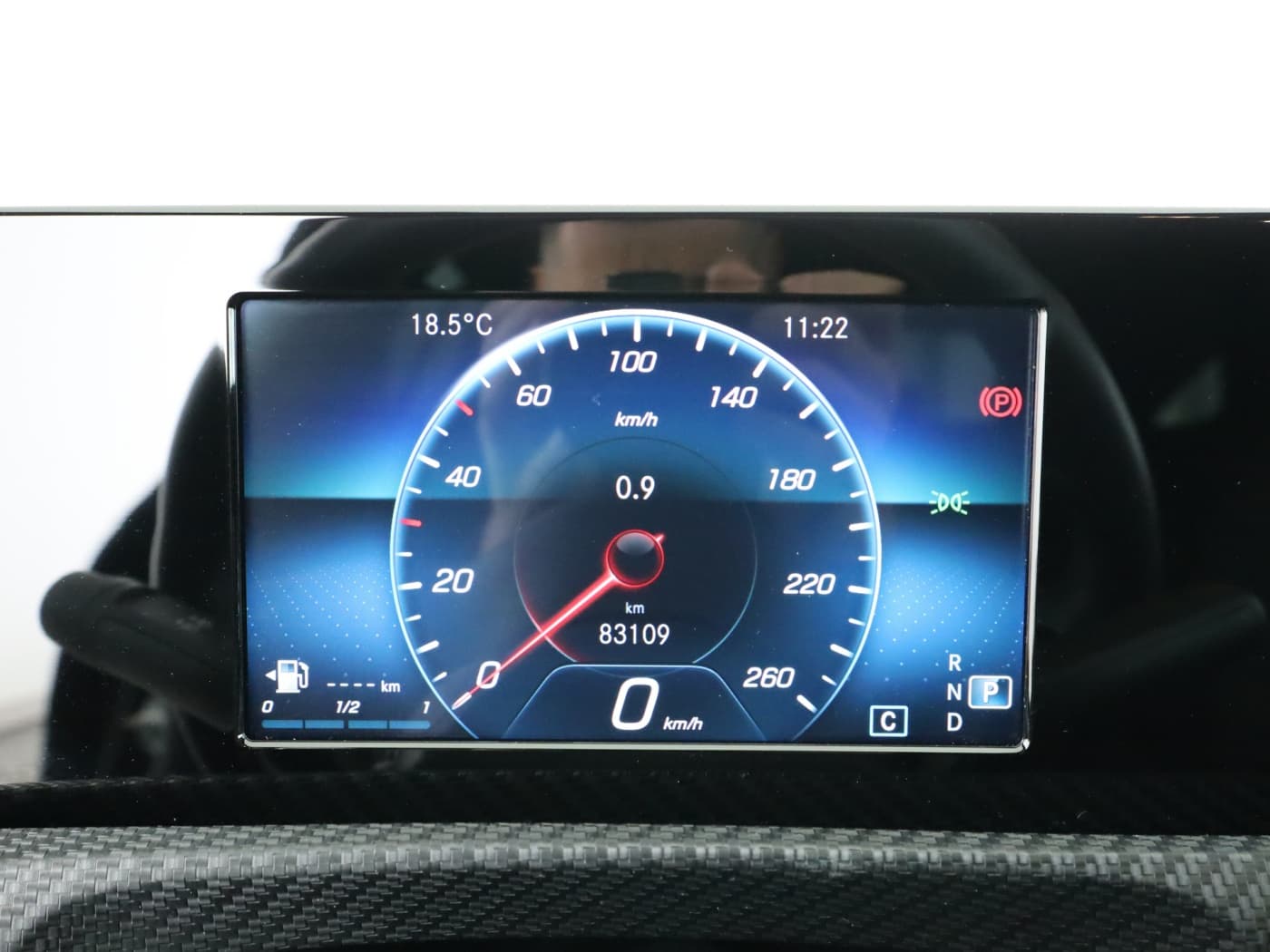 Mercedes-Benz CLA 180 d SB Bild 12