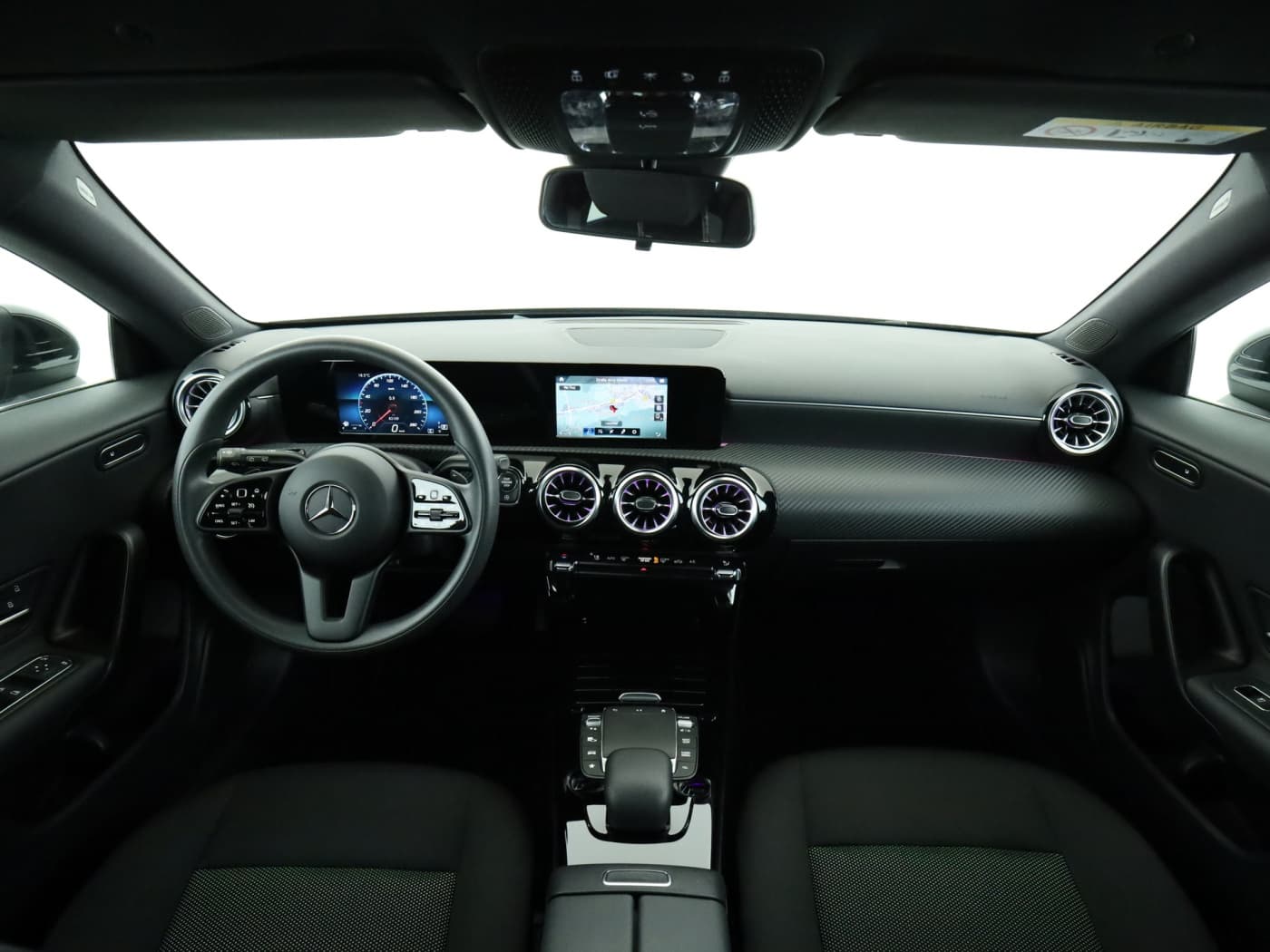Mercedes-Benz CLA 180 d SB Bild 19