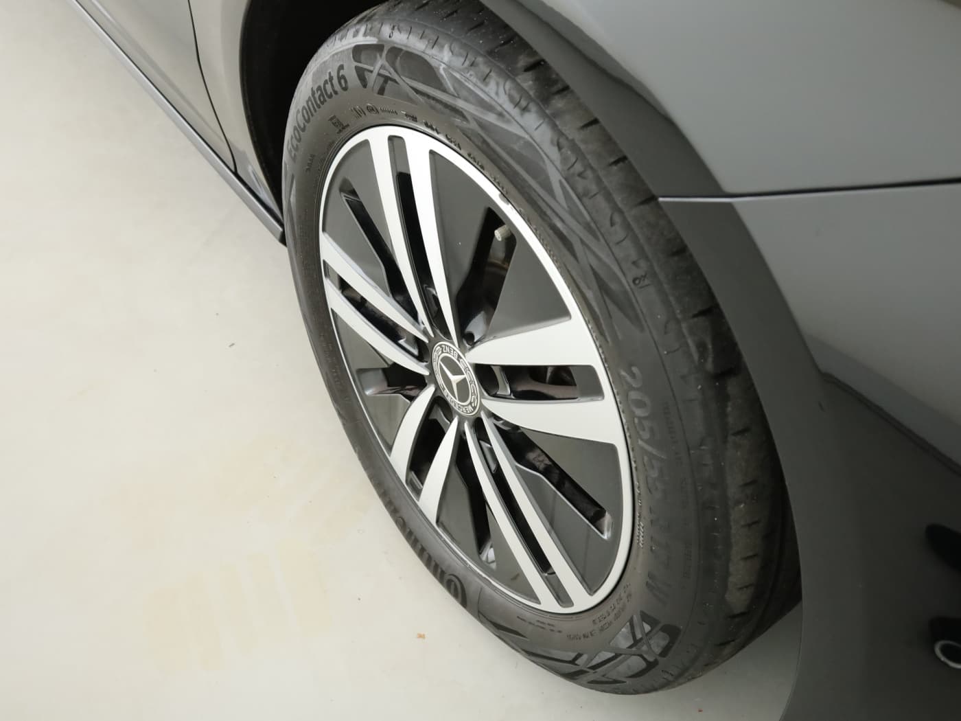 Mercedes-Benz CLA 180 d SB Bild 21