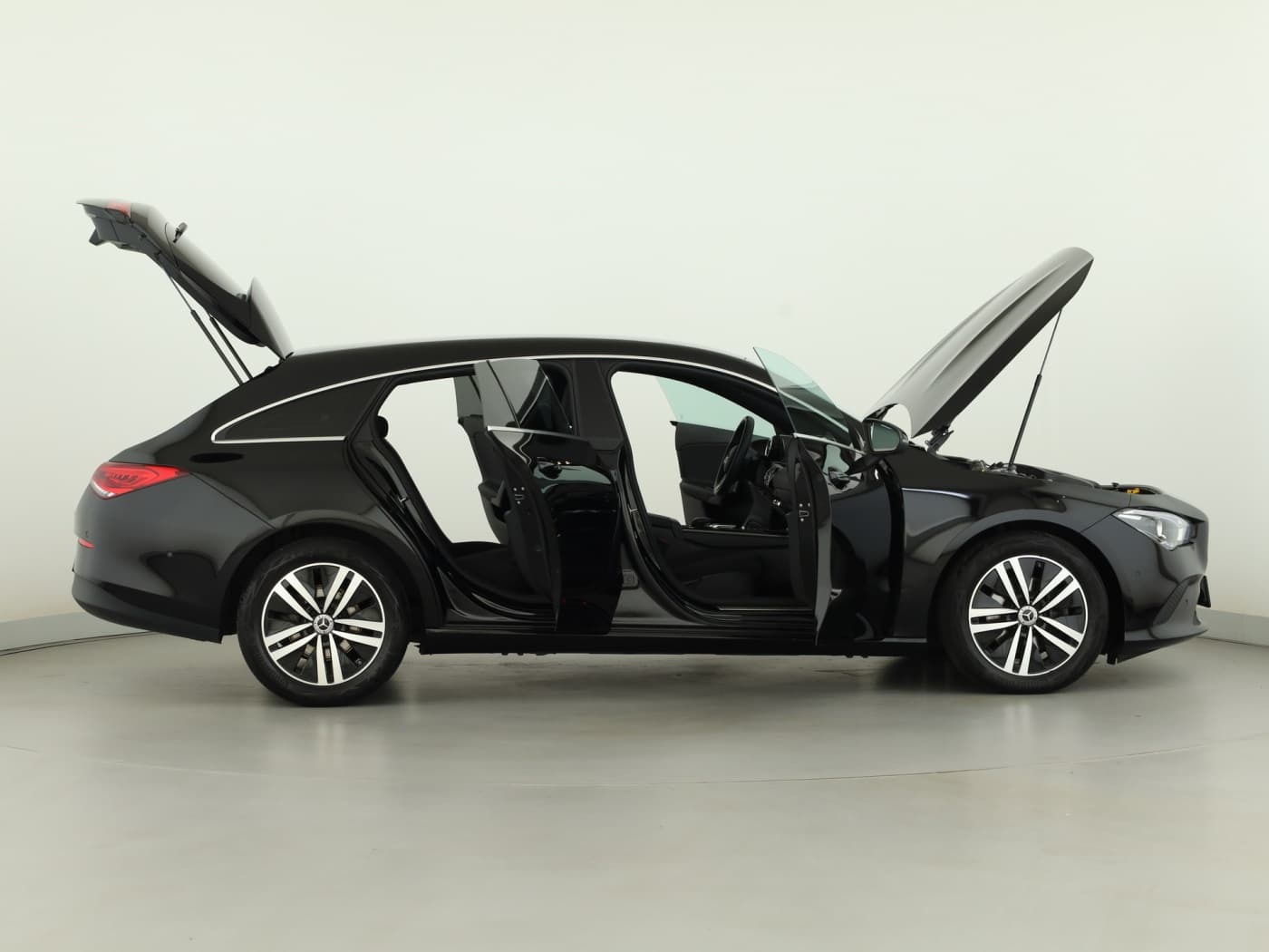 Mercedes-Benz CLA 180 d SB Bild 8