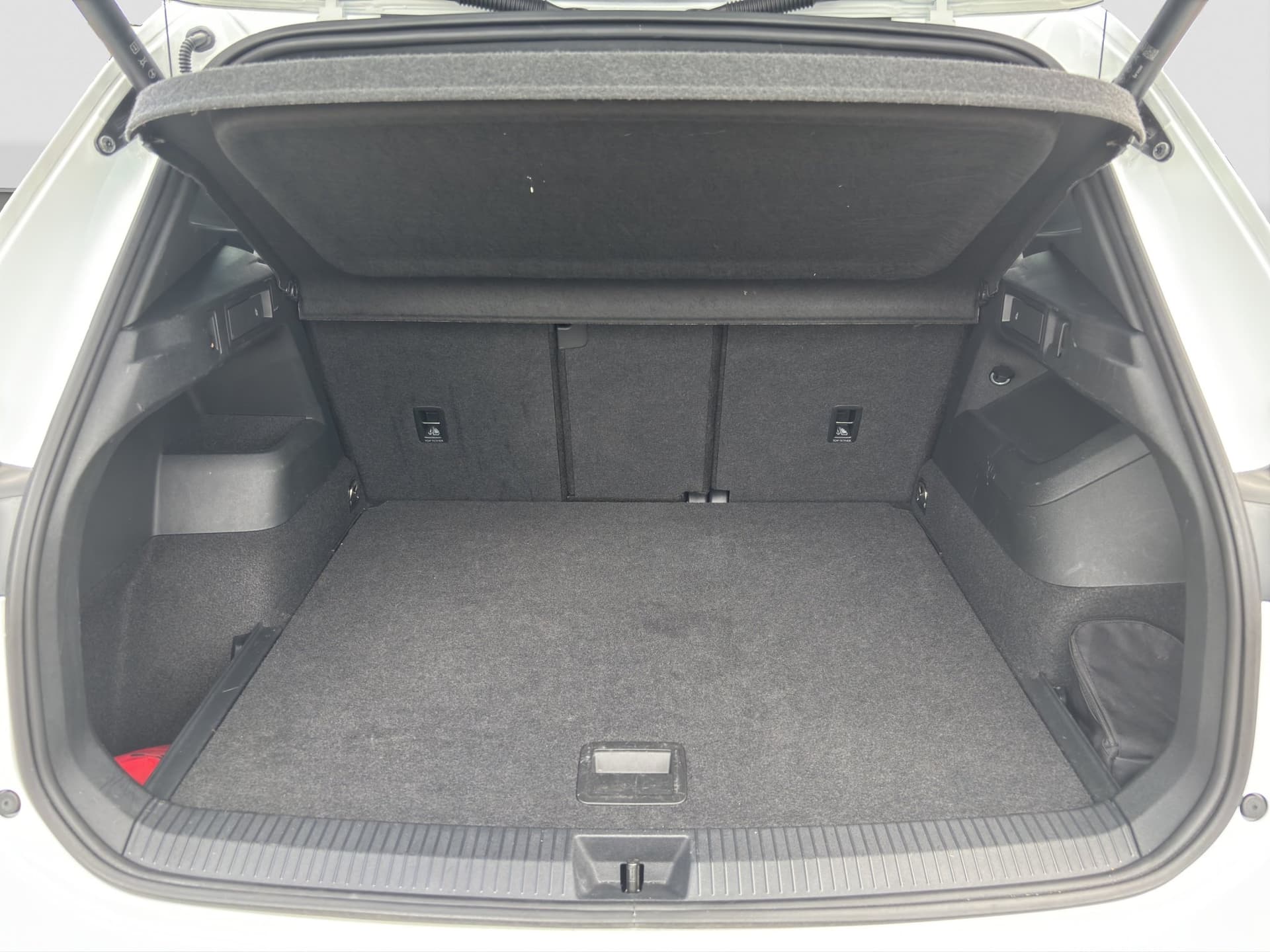 Volkswagen Tiguan Life 1.5 TSI 150 PS DSG AHK NAVI ACC Kamera Bild 16