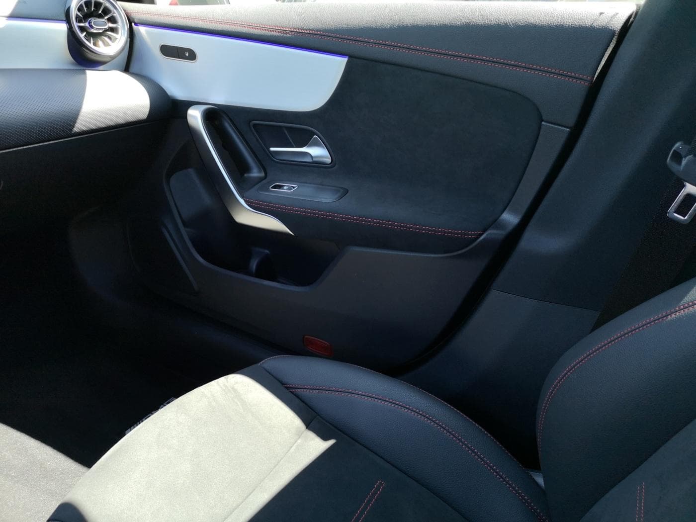 Mercedes-Benz CLA 200 SB Bild 13