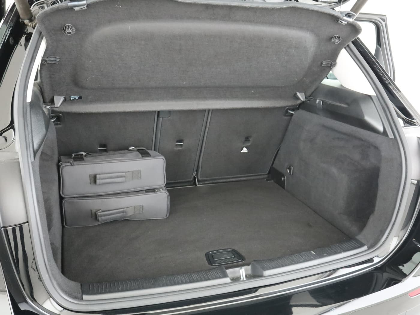 Mercedes-Benz B 250 e Bild 22