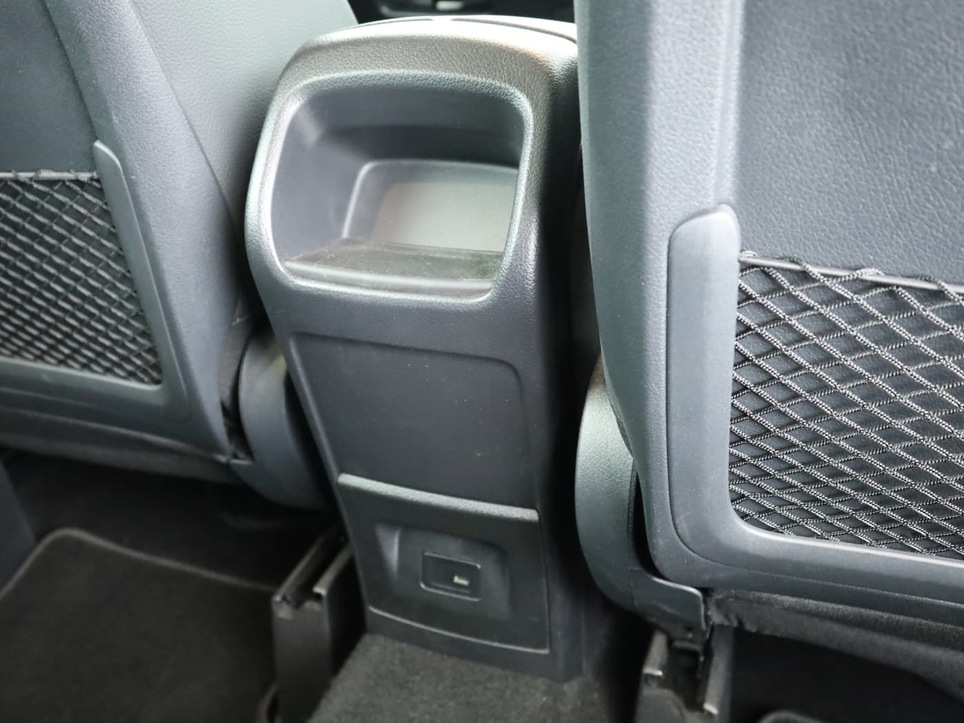 Mercedes-Benz B 250 e Bild 23