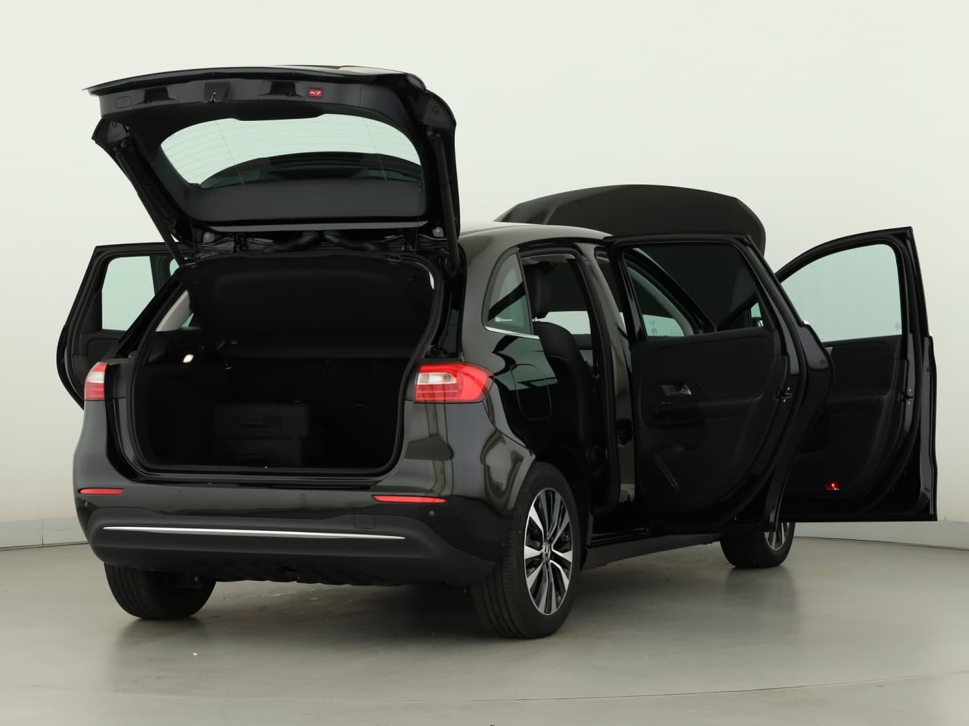 Mercedes-Benz B 250 e Bild 9
