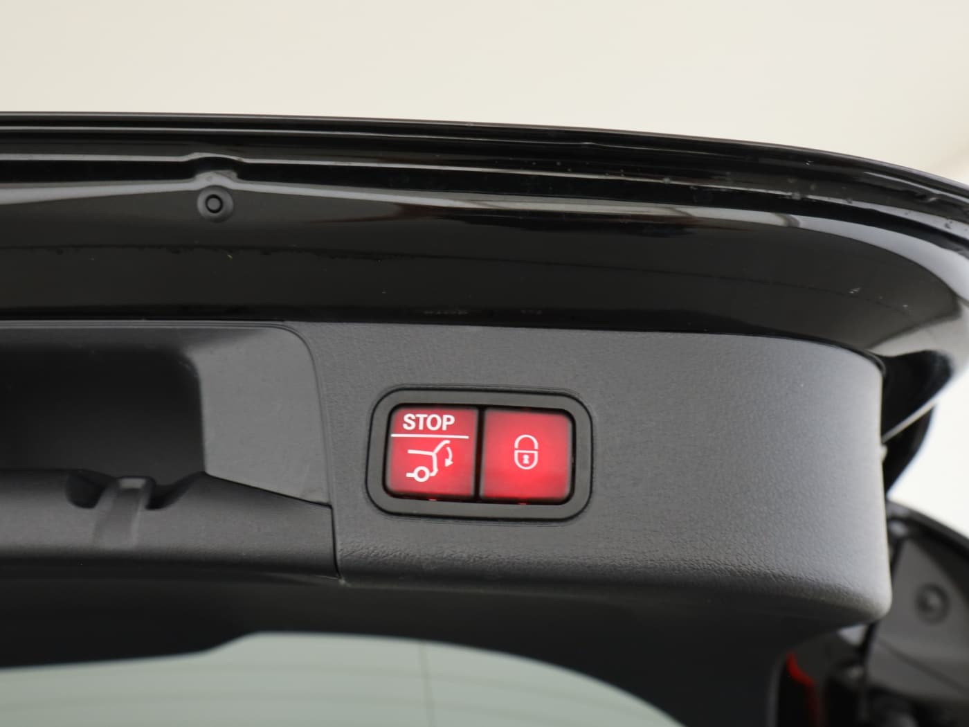 Mercedes-Benz B 220 4M Bild 24