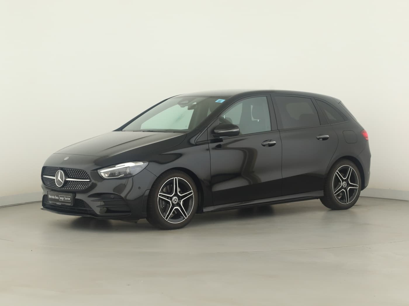 Mercedes-Benz B 220 4M Bild 5