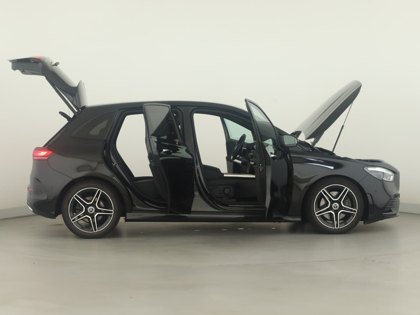 Mercedes-Benz B 220 4M Bild 8