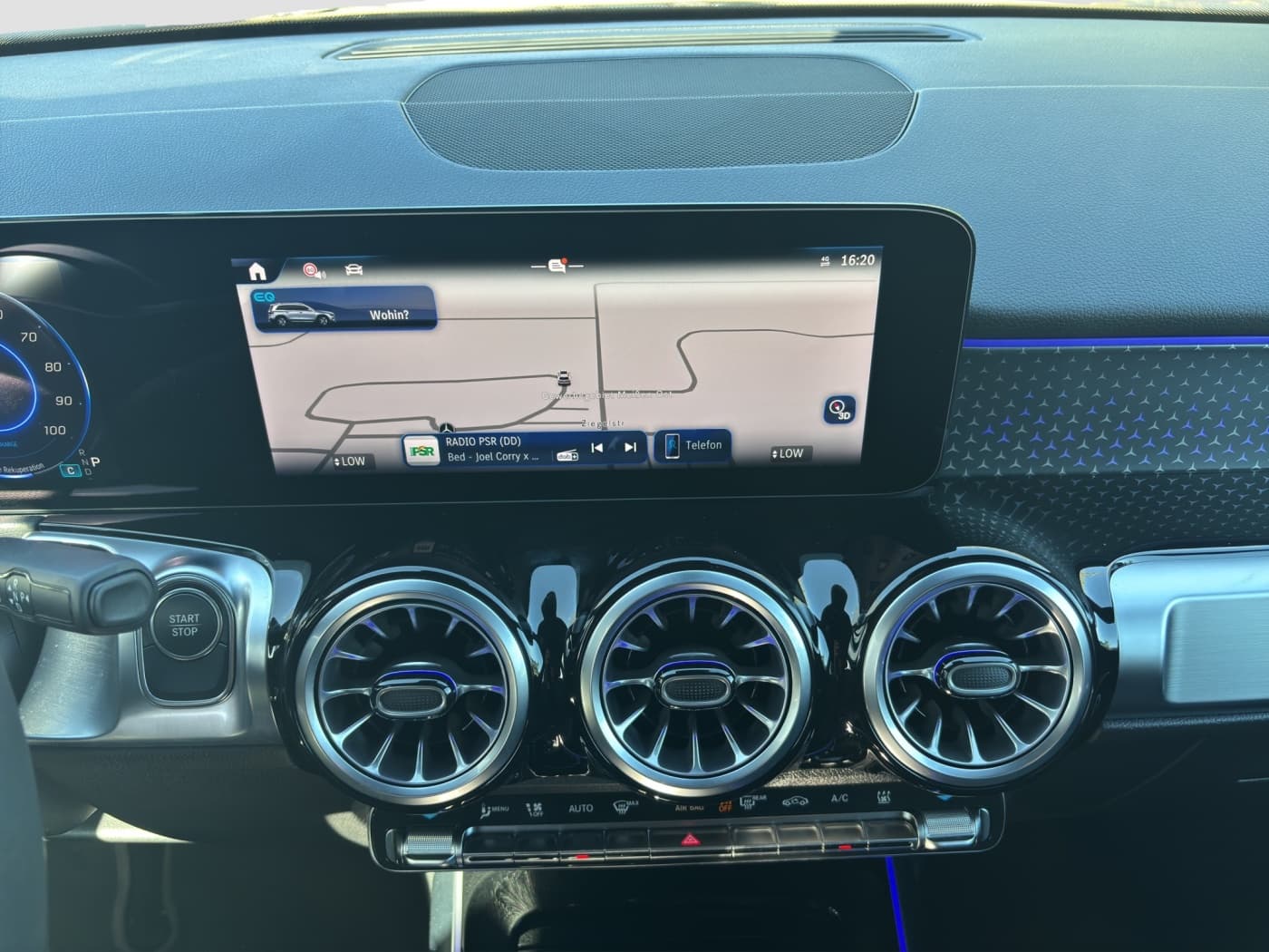 Mercedes-Benz EQB 300 4M Bild 12
