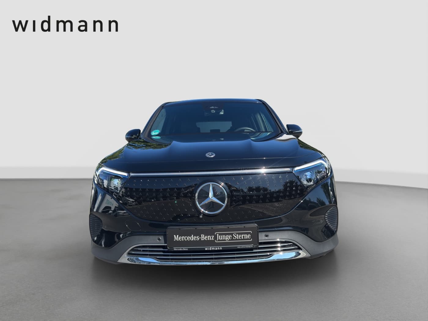 Mercedes-Benz EQB 300 4M Bild 2