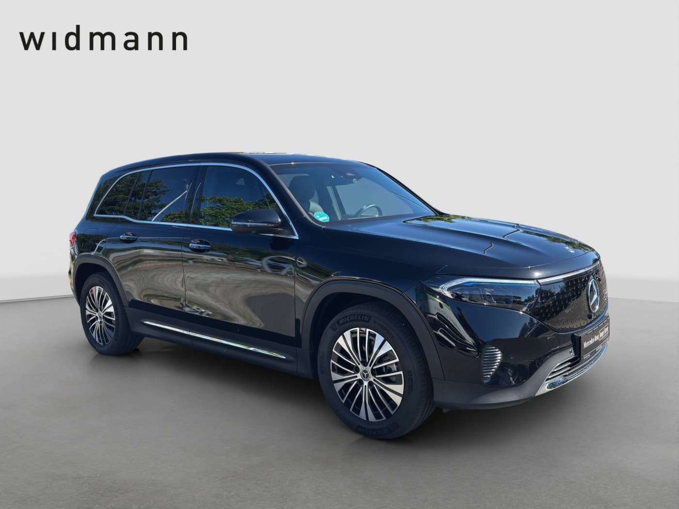 Mercedes-Benz EQB 300 4M Bild 7