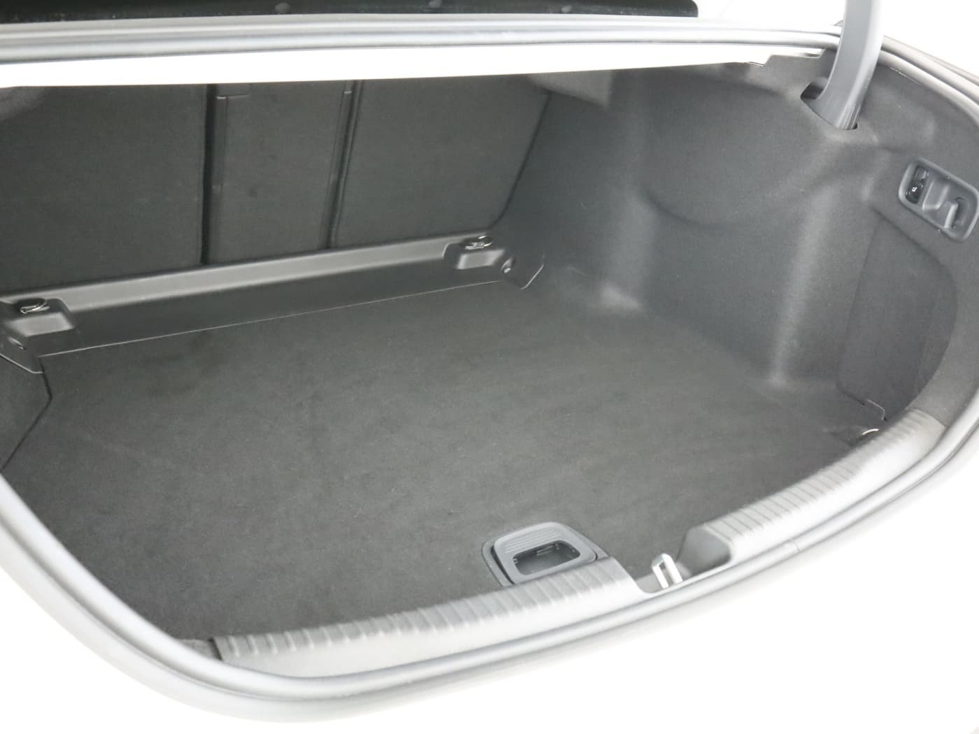 Mercedes-Benz C 200 Bild 22