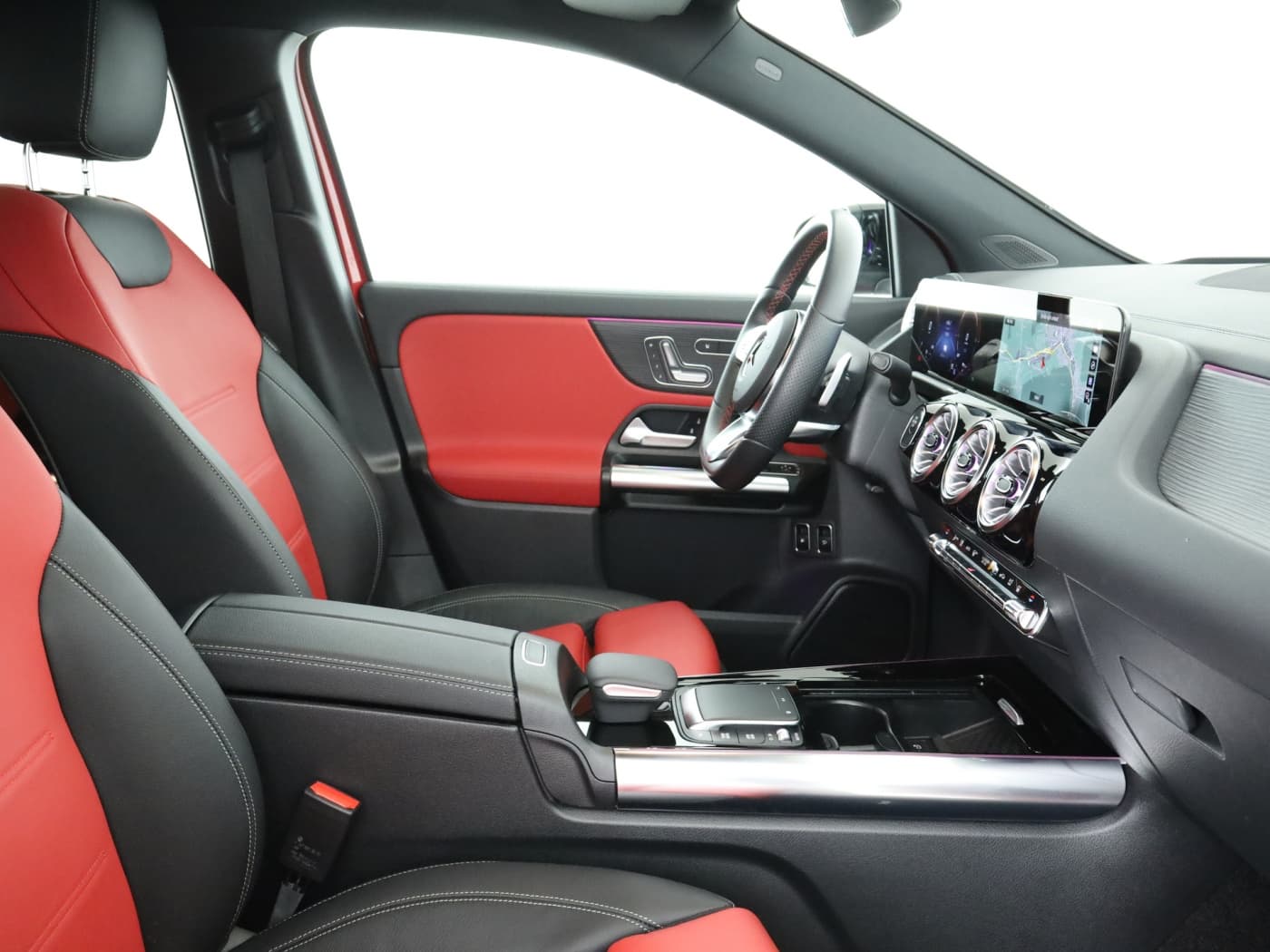 Mercedes-Benz GLA 250 e Bild 17