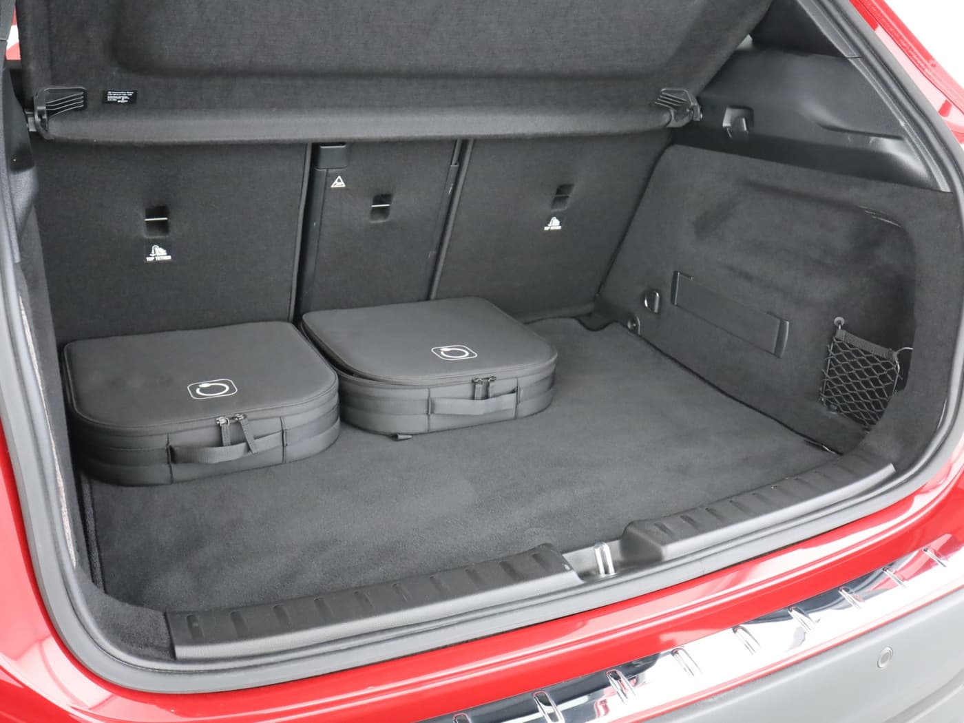 Mercedes-Benz GLA 250 e Bild 22